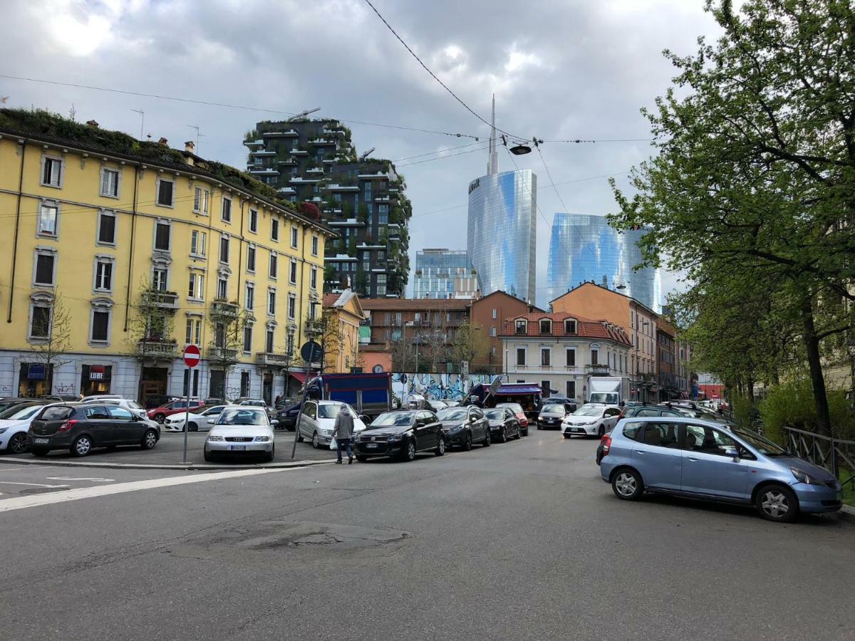 Grey Design Apartment Milan